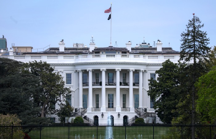 Белый дом не одобрил украинские атаки "внутри российской территории"