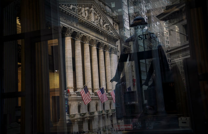 Уолл-стрит пересматривает прогнозы снижения ставки ФРС