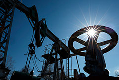 Нефтяники получили из бюджета РФ по топливному демпферу в мае 103,5 млрд руб.