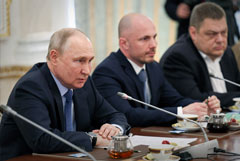 Путин допустил, что придется подумать о создании санитарной зоны на территории Украины