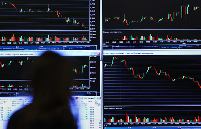 Индекс МосБиржи поднялся до 2800 пунктов впервые с начала апреля 2022 года