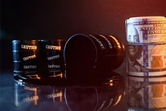 Цены на нефть ускорили рост на фоне ослабления доллара