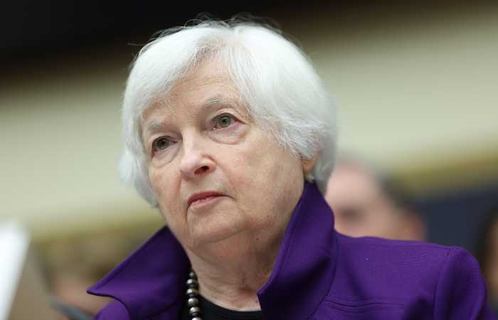 Йеллен заявила, что надеется поехать в Китай для восстановления контактов с Пекином