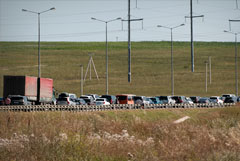Очередь к Крымскому мосту со стороны Кубани выросла до 190 машин