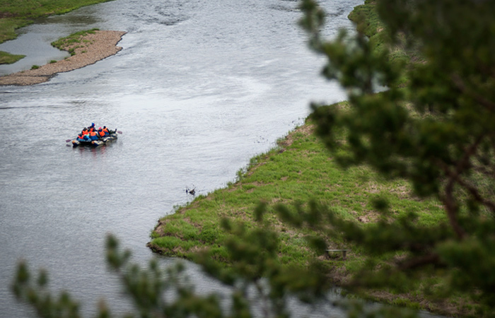 В Пермском крае пропала группа из двух десятков туристов с детьми
