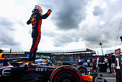 Ферстаппен выиграл Гран-при Великобритании "Формулы-1"