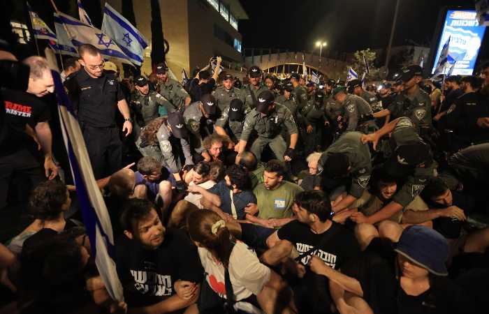 В Тель-Авиве арестовали 18 участников протестов против судебной реформы