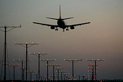 РФ готова развивать авиасообщение с Африкой при гарантии, что самолеты не будут задерживать