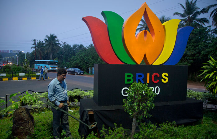 Индийские СМИ сообщили, что не все в БРИКС поддерживают резкое расширение организации