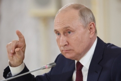 Путин назвал малореализуемым пункт мирной инициативы Африки о прекращении огня на Украине