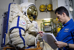 Запуск корабля Crew Dragon-7 с космонавтом Борисовым к МКС снова перенесли