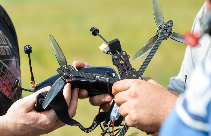 В Минтрансе не исключили интеграции беспилотников в воздушное пространство с помощью ИИ