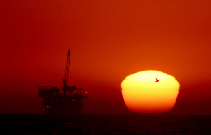 Цены на нефть ускорили рост на данных о запасах топлива в США