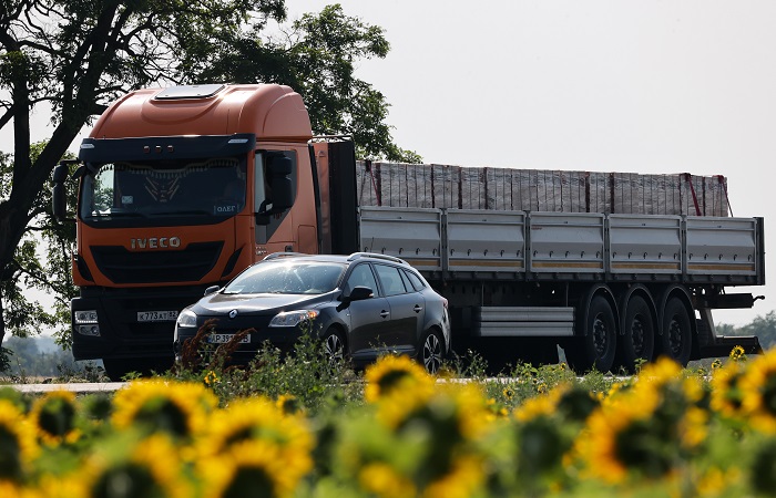 Очередь автомобилей на Крымский мост со стороны Кубани устранена