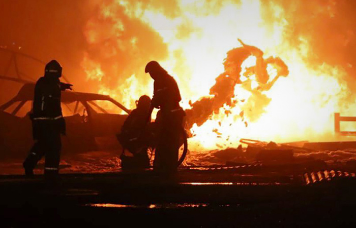 Минздрав РФ сообщил о 33 погибших в результате взрыва на АЗС в Махачкале