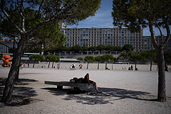 "Оранжевый" уровень метеоопасности во Франции установили в 49 департаментах