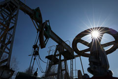 РФ сократит экспорт нефти в сентябре на 300 тыс. б/с к среднему уровню мая-июня