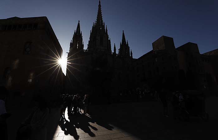 Турпоток в Испанию в июле превысил допандемийный уровень