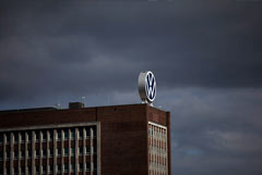 "ГАЗ" отозвал иск к Volkswagen на 15,6 млрд рублей
