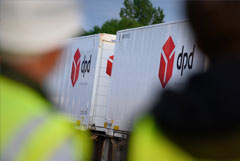 Владелец российской службы доставки DPD ведет переговоры о ее продаже