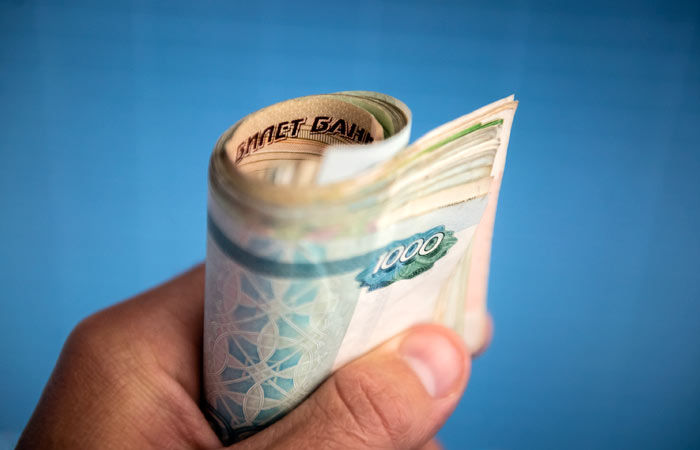 Рубль вырос на планах ЦБ увеличить объемы продажи валюты более чем в 9 раз