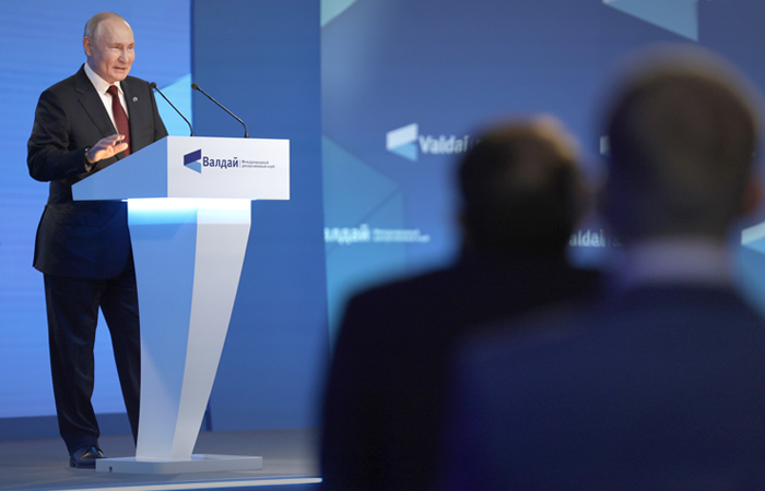 Przemówienie Władimira Putina na sesji plenarnej Wałdaj. Pełny tekst