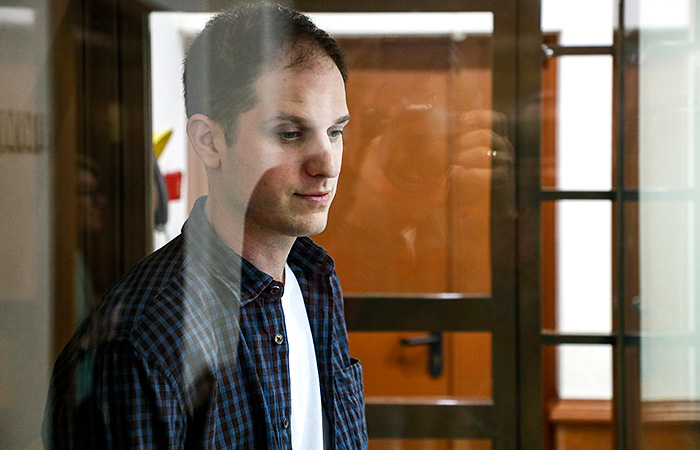 Мосгорсуд признал законным продление до 30 ноября ареста журналиста Гершковича