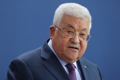 Аббас не считает ХАМАС законным представителем палестинцев