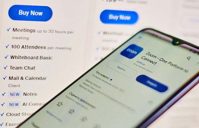 Zoom оштрафован на 115 млн рублей за работу в РФ без филиала