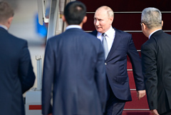 Путин напомнил политическим элитам США, что подавить интересы России невозможно