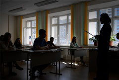 Голикова заявила о нехватке почти 11 тыс. учителей в России