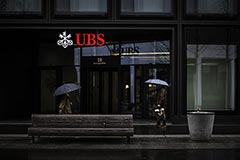 Фондовые индексы Европы упали до минимумов за несколько месяцев