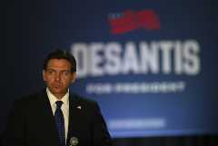 Губернатор Флориды отправил Израилю дроны, оружие и боеприпасы