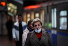 Минздрав заявил о росте заболеваемости гриппом и COVID-19 в нескольких регионах