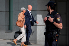 ФИФА на три года отстранила экс-главу испанского футбола за скандал с поцелуем