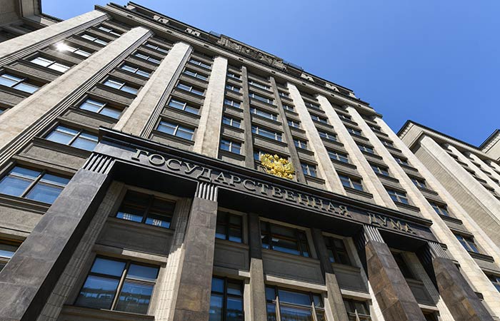 Дума 1 ноября рассмотрит вопрос о лишении мандатов депутатов Власова и Белоусова