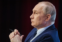 Путин заявил о попытках расшатать легитимную власть в странах СНГ