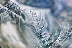 ЦБ объявит о реализации отложенных покупок валюты по бюджетному правилу до конца года