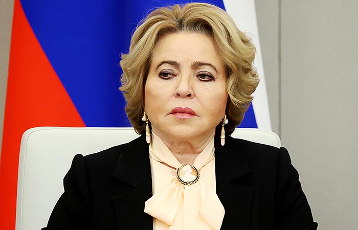 Матвиенко предложила отменить подоходный налог для многодетных семей
