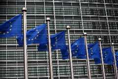 Министры обороны стран ЕС во вторник обсудят поддержку Украины