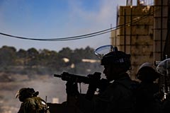 Израильский спецназ взял под контроль порт в Газе