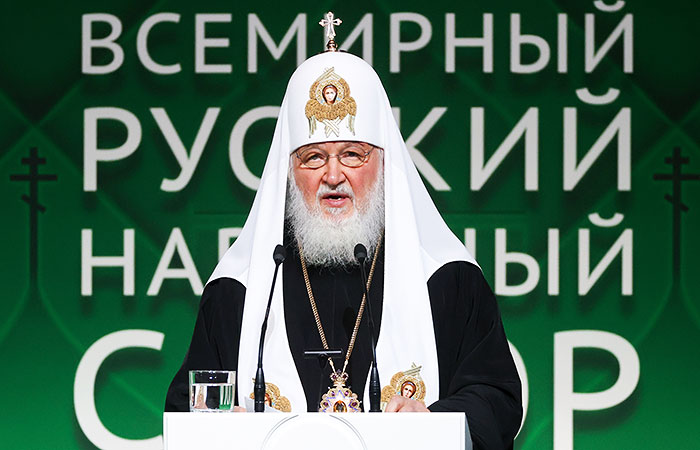 Патриарх Кирилл призвал скорректировать миграционную политику России