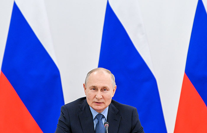 Путин заявил о невозможности прочного миропорядка без сильной России