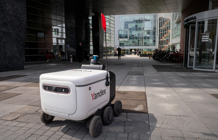 "Яндекс" в 2024 году запланировал удвоить парк роботов-доставщиков