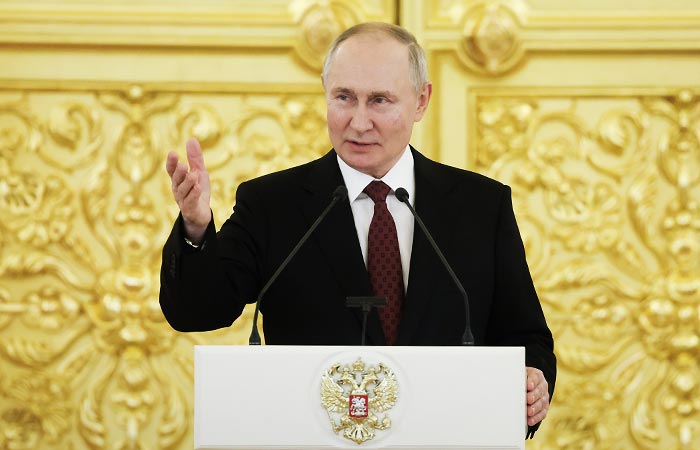 Путин заявил, что РФ не отказывается от принципов Всеобщей декларации прав человека