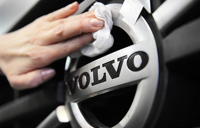   Volvo      