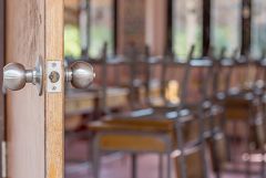 Судимым за изнасилование детей запретят приходить в образовательные учреждения