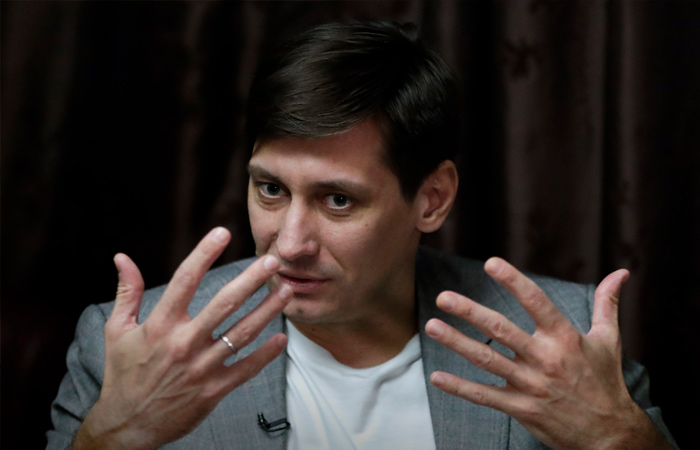 Экс-депутат Госдумы Дмитрий Гудков объявлен в розыск