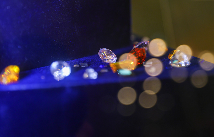 МосБиржа начинает расчет индексов бриллиантов