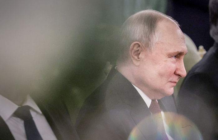 ЦИК зарегистрировал список доверенных лиц Путина на выборах президента РФ